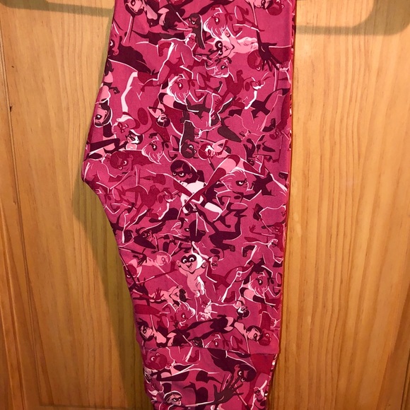 brown textured tights